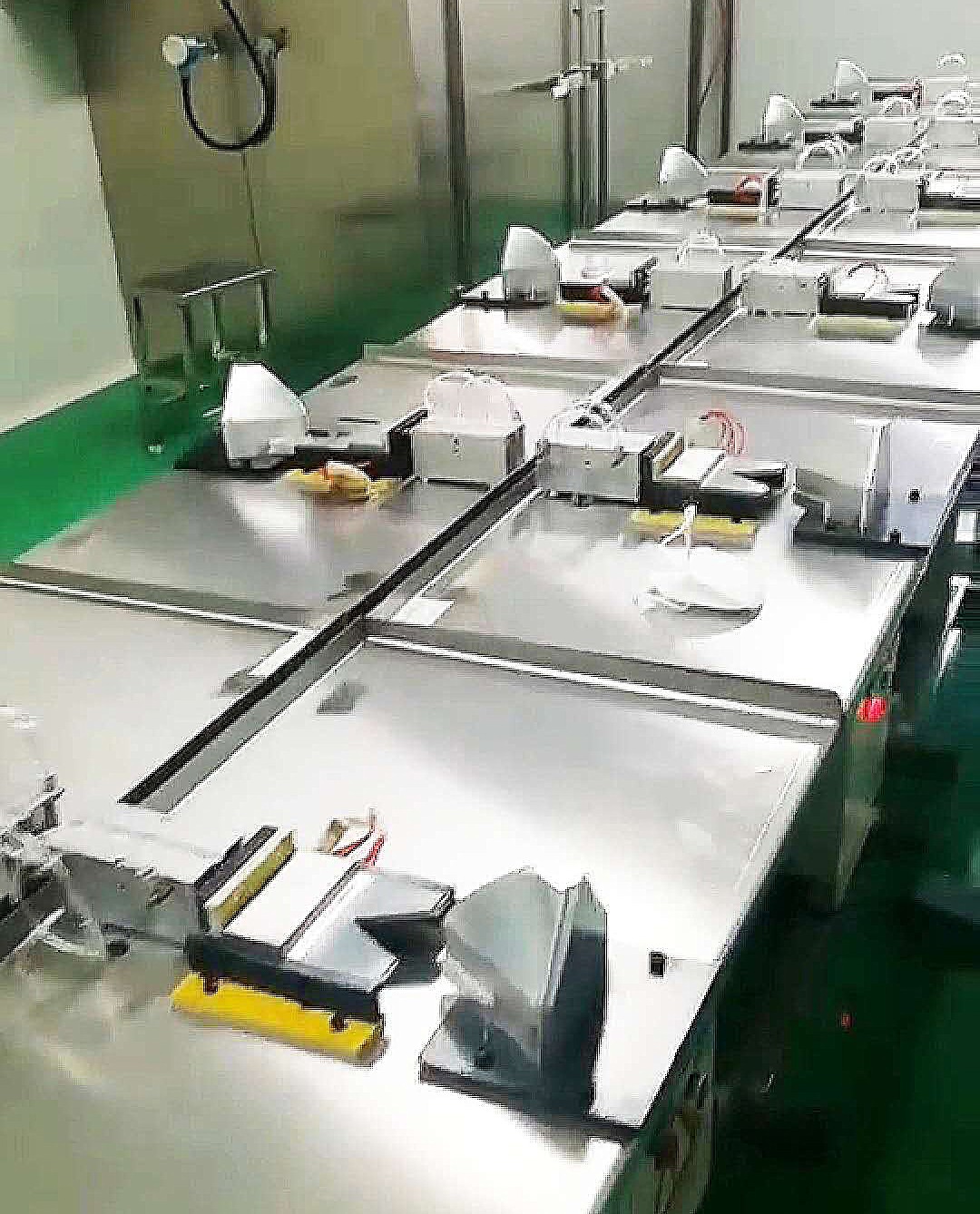 不辱使命,抗击疫情---- 三天制成医用防护口罩外置鼻梁条机